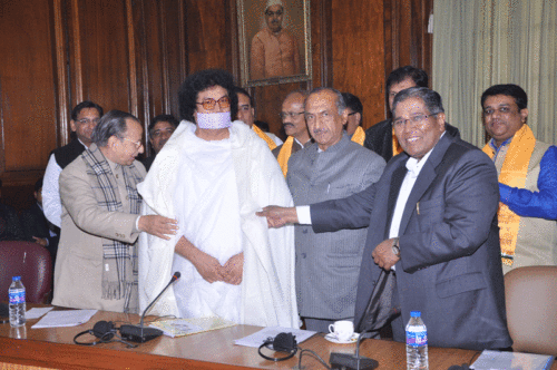 Celebrating Minority Status to Jains